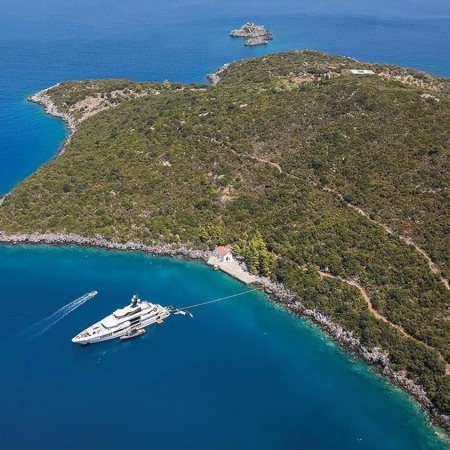 Ouranos yacht aerial view