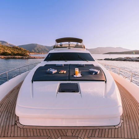 Oxygen 8 yacht charter Greece