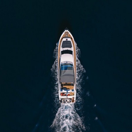 Aerial shot of Oxygen 8 motoryacht