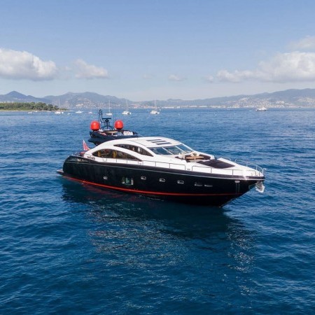 Palumba yacht charter