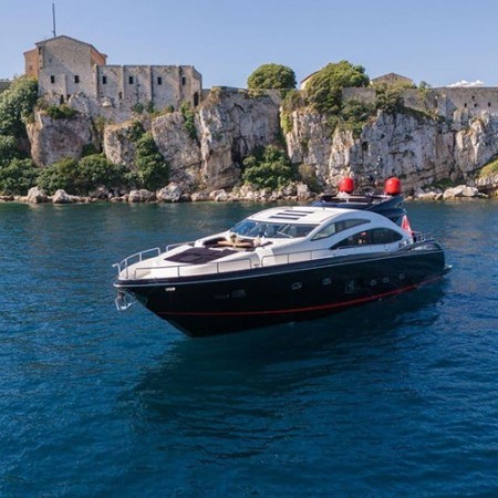 Palumba yacht charter