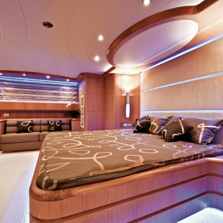 Paris A yacht cabin