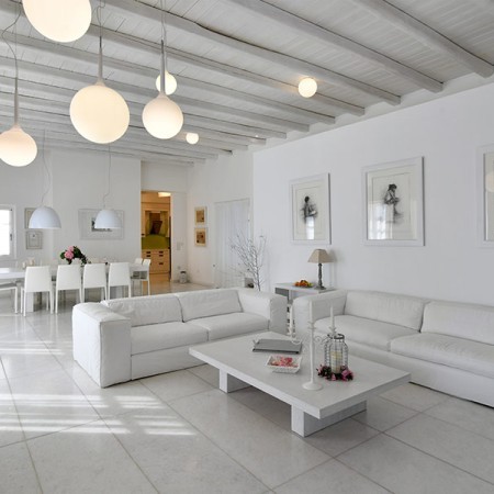 luxury villa in Paros Greece