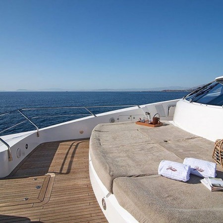 Pathos yacht sunbeds