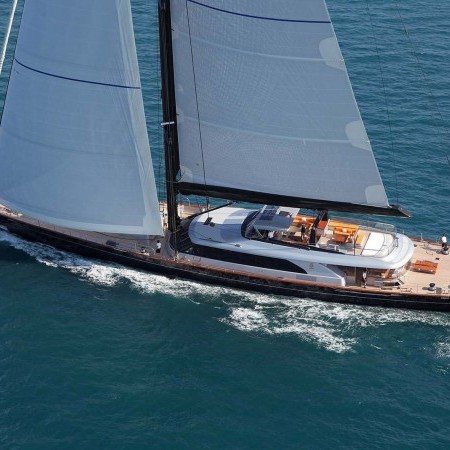 Perseus^3 yacht aerial view