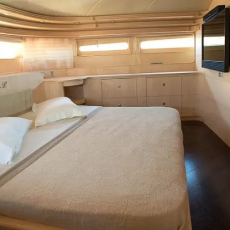 Princess L yacht cabin