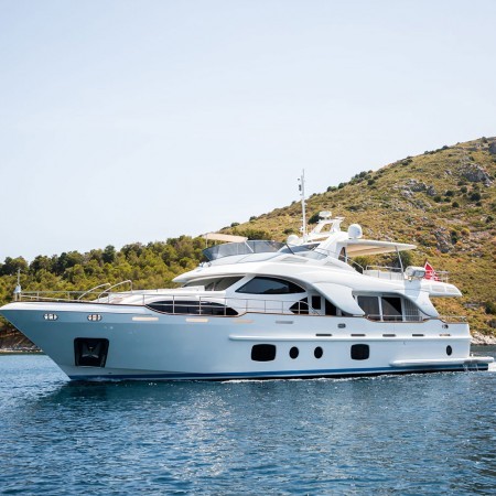 Rebecca V yacht charter
