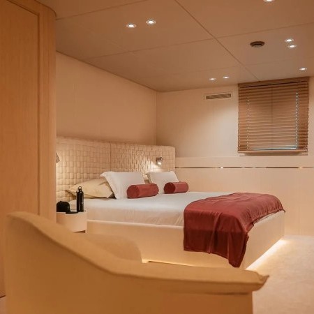 double cabin on Reposado yacht