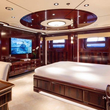 rock.it yacht cabin