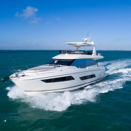 Romy One yacht charter