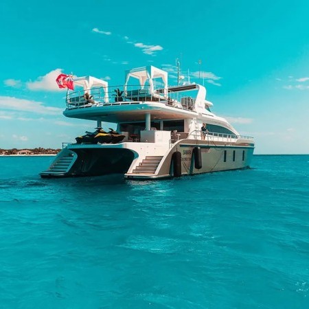 Samara yacht charter