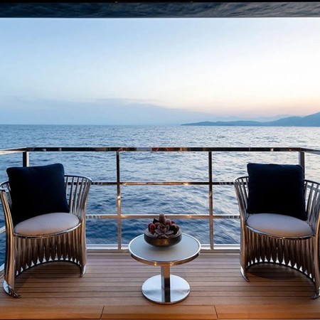 Sarastar yacht flodable balcony