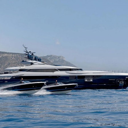 Sarastar Superyacht Charter