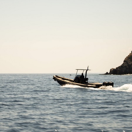 Scorpion 28 Boat for Rent & Transfers in Mykonos