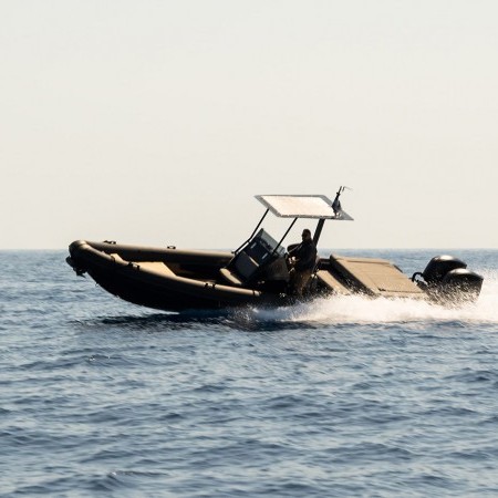 Scorpion 28 Boat for Rent & Transfers in Mykonos
