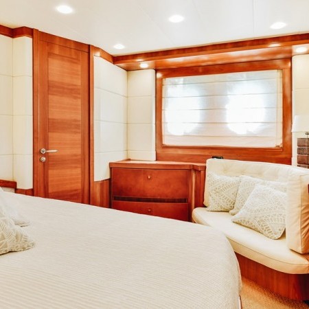 SEA LADY Yacht Charter | 26.4m Dalla Pieta