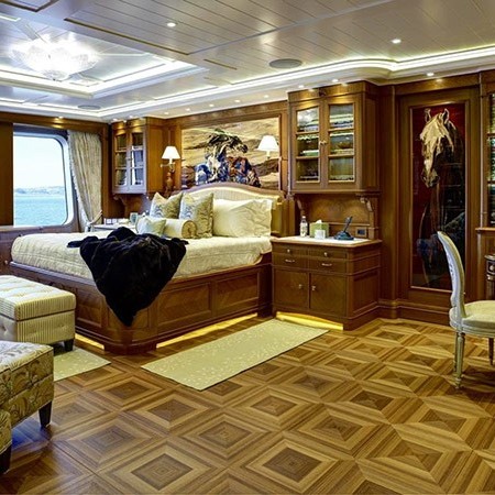 Sea Owl yacht charter cabin