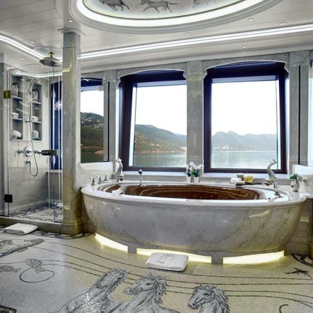 luxurious bathroom