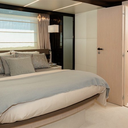 SEA YA Yacht Charter | 20.8m Azimut