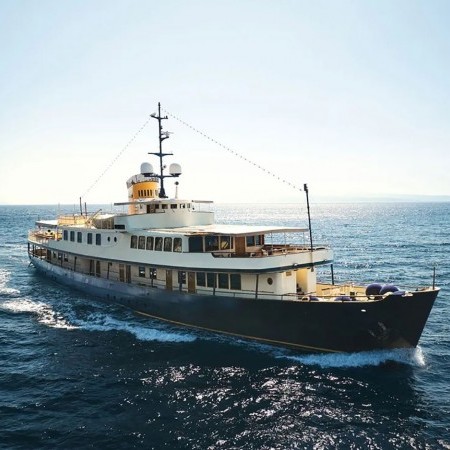 Seagul II luxury yacht charter