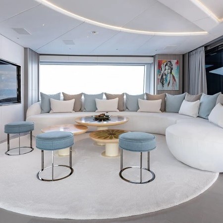 Seagull MRD yacht interior