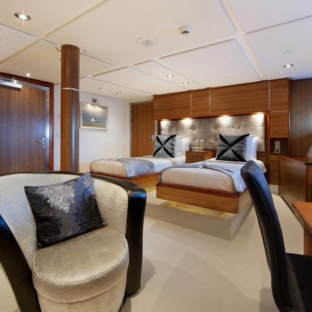 cabin for 2 charter guests