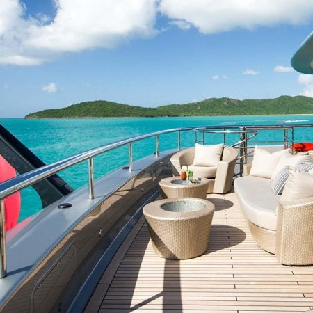 Slipstream superyacht deck lounge