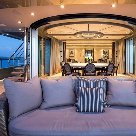 Slipstream yacht charter