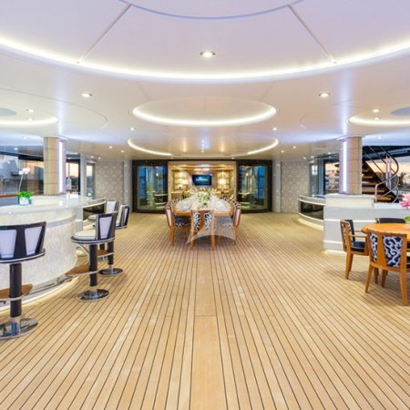 solandge yacht deck
