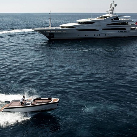 ST DAVID Superyacht | 60 m Benetti Yacht Charter