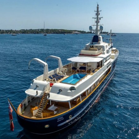 STEEL Yacht Charter | 55m Pendennis