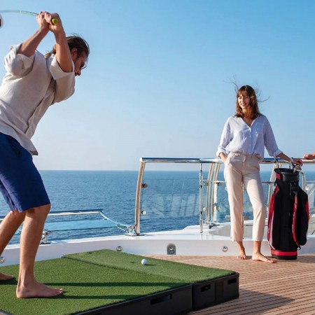 Sunrays yacht golf on board