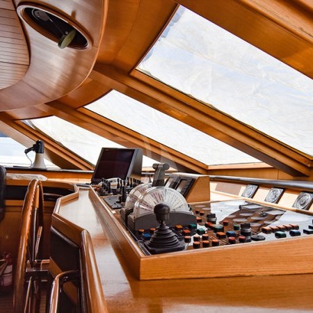 yacht;s interior
