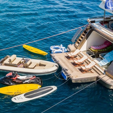 swim platform and toys