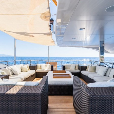 spacious deck lounge