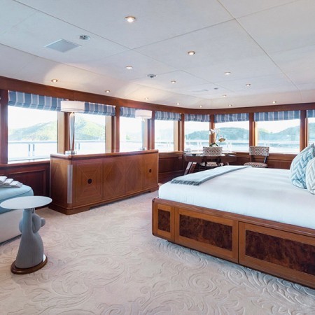 Titania yacht master cabin