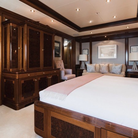 Titania yacht VIP cabin