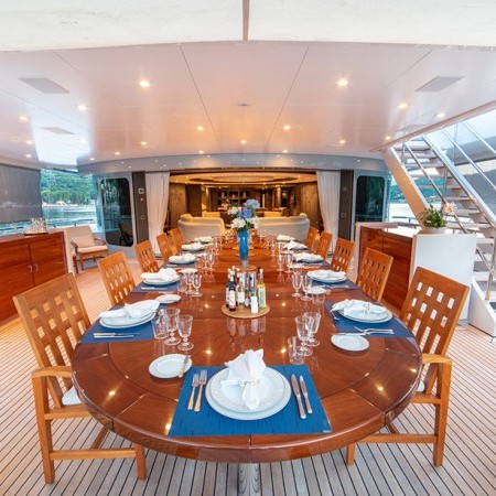 Trident yacht alfresco dining