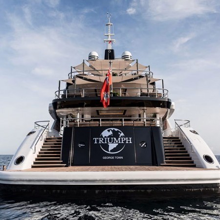 swim platform of Triumph yacht