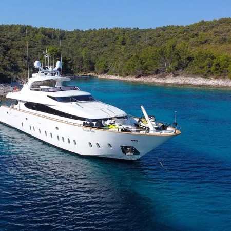 Tuscan Sun - Maiora yacht charter