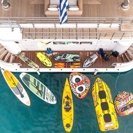 Vera Yacht swim platform and toys