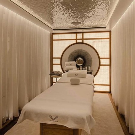 massage room on Victorious yacht charter