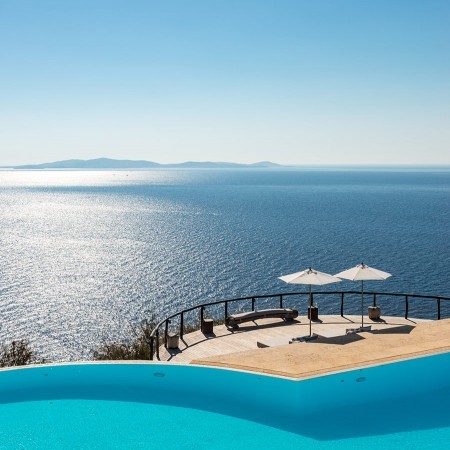 Villa Titania sea view