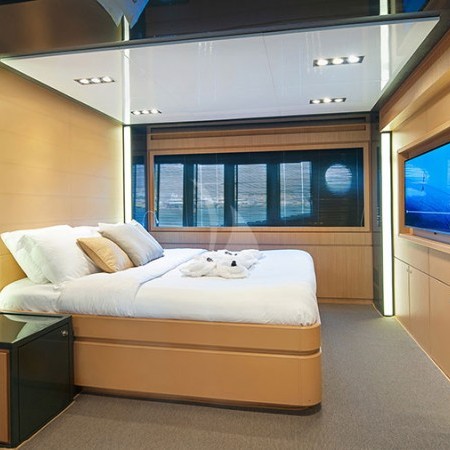 double cabin of Riva 86