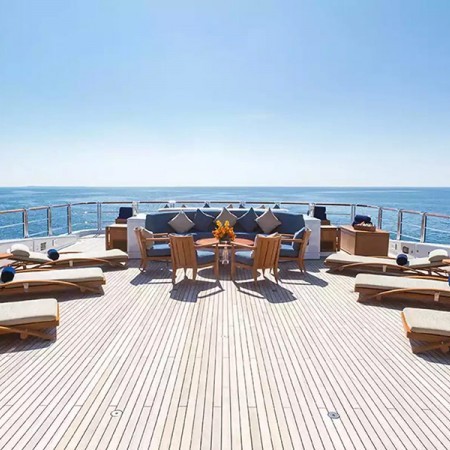 spacious deck lounge area