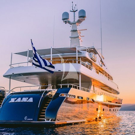 superyacht charter Xana