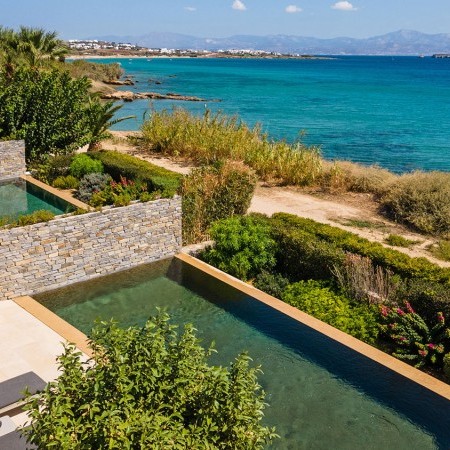 Seafront villas Melite, in Paros