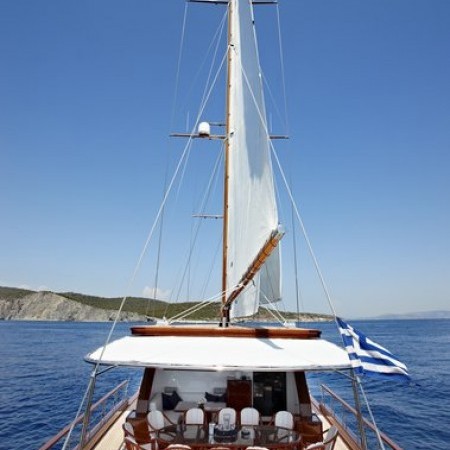 Iraklis L sailing motor yacht for rent