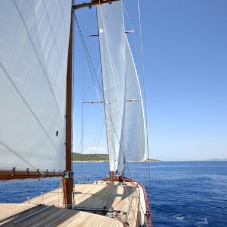 Iraklis L yacht Greece