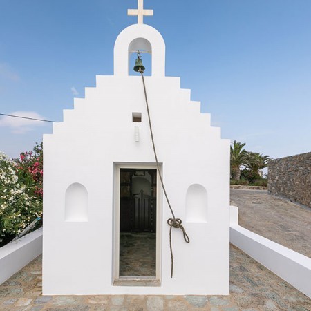 mykonos villa with chapel, ideal for weddings